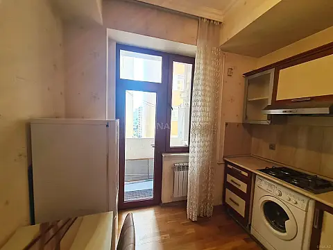 Kirayə verilir 3 otaqlı mənzil 75 m²