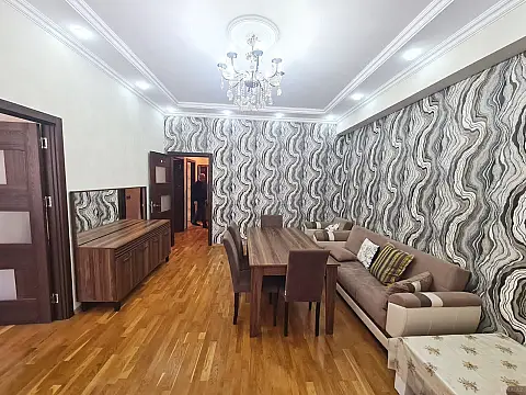 Kirayə verilir 3 otaqlı mənzil 75 m²