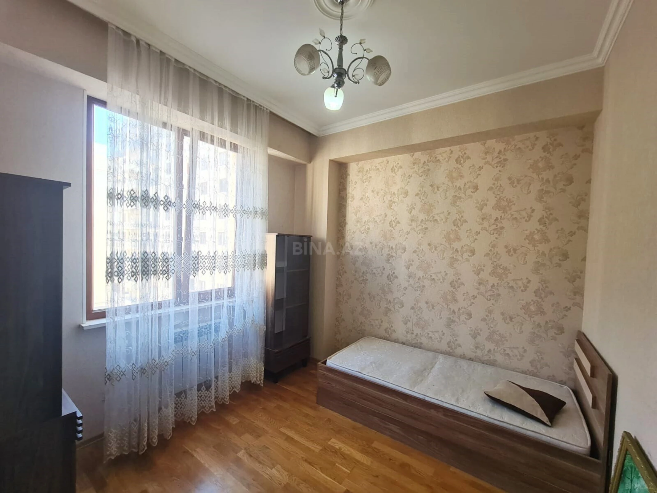 Kirayə verilir 3 otaqlı mənzil 75 m²