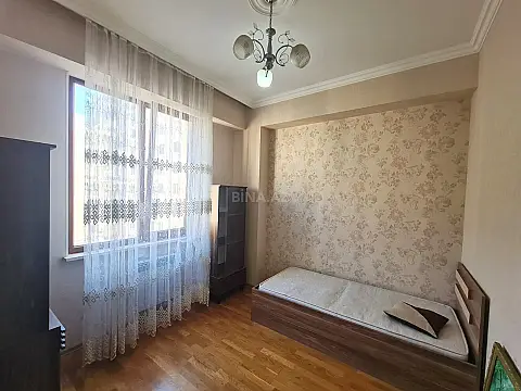 Kirayə verilir 3 otaqlı mənzil 75 m²
