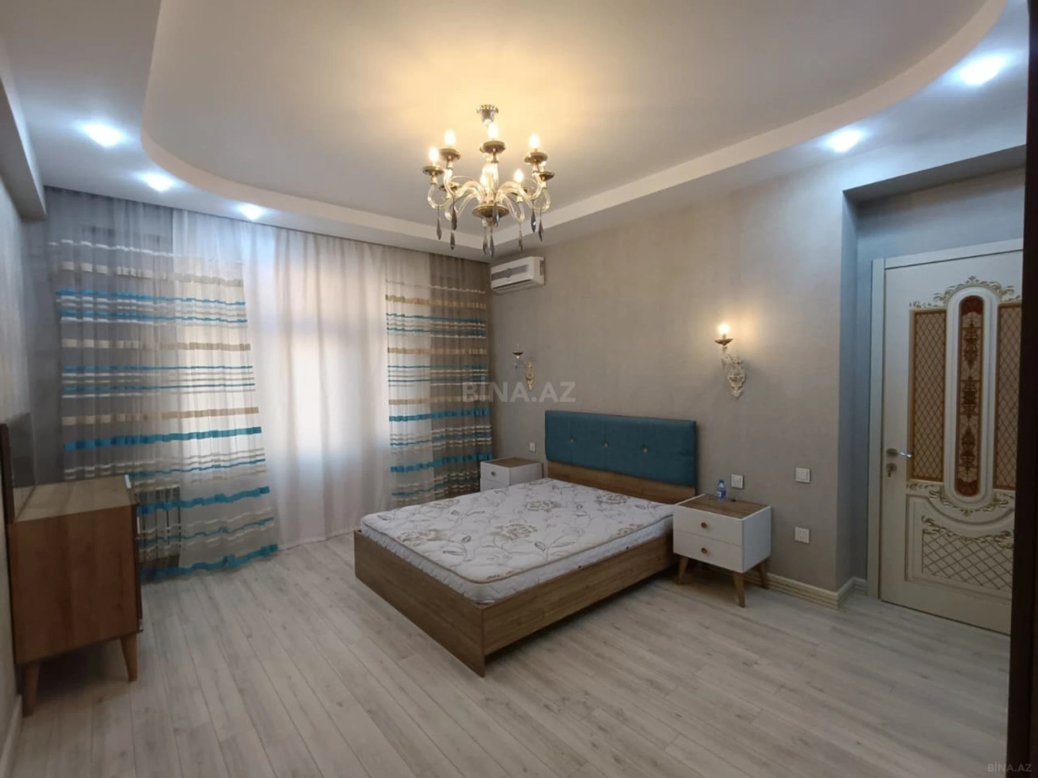 Kirayə verilir 3 otaqlı mənzil 145 m²