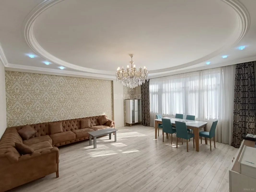 Kirayə verilir 3 otaqlı mənzil 145 m²