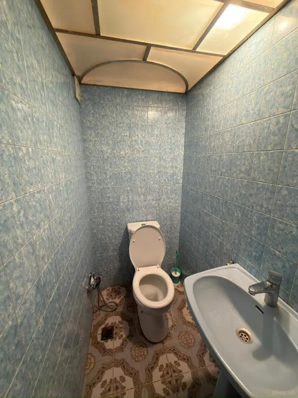 Satılır 4 otaqlı mənzil 110 m²