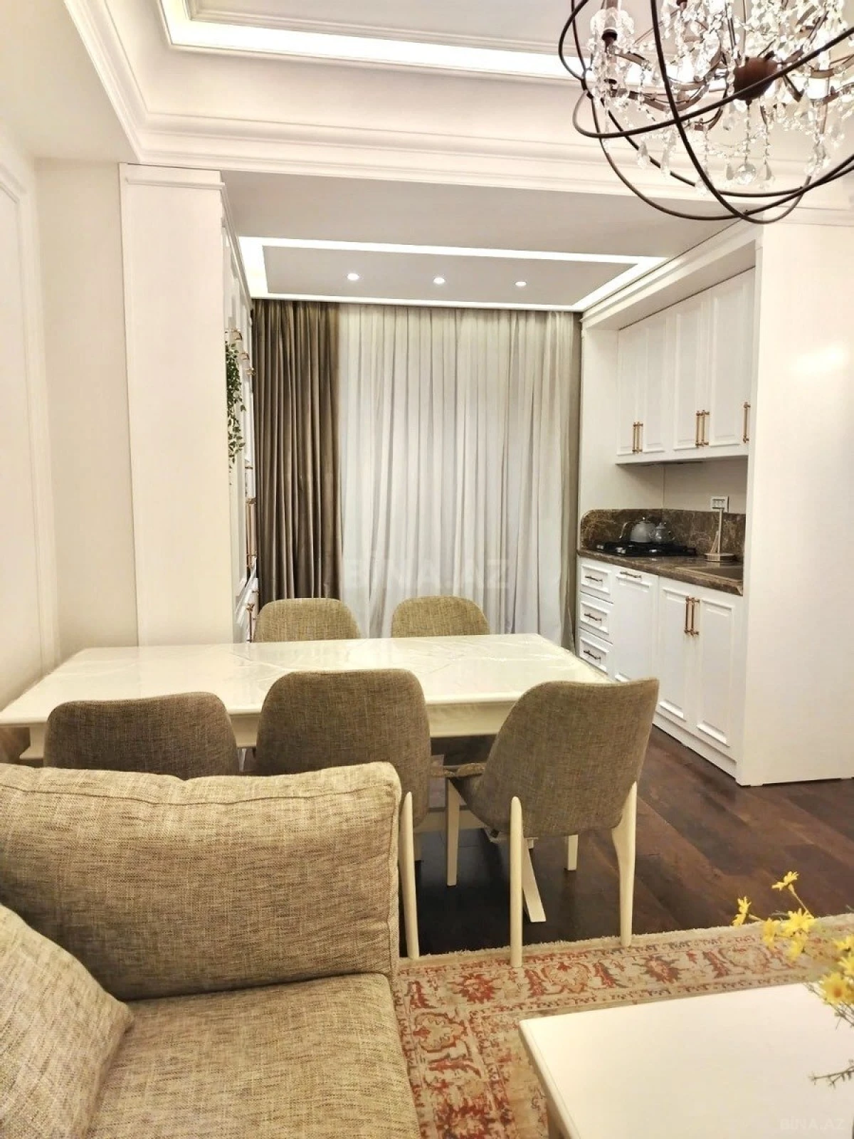 Kirayə verilir 3 otaqlı mənzil 90 m²