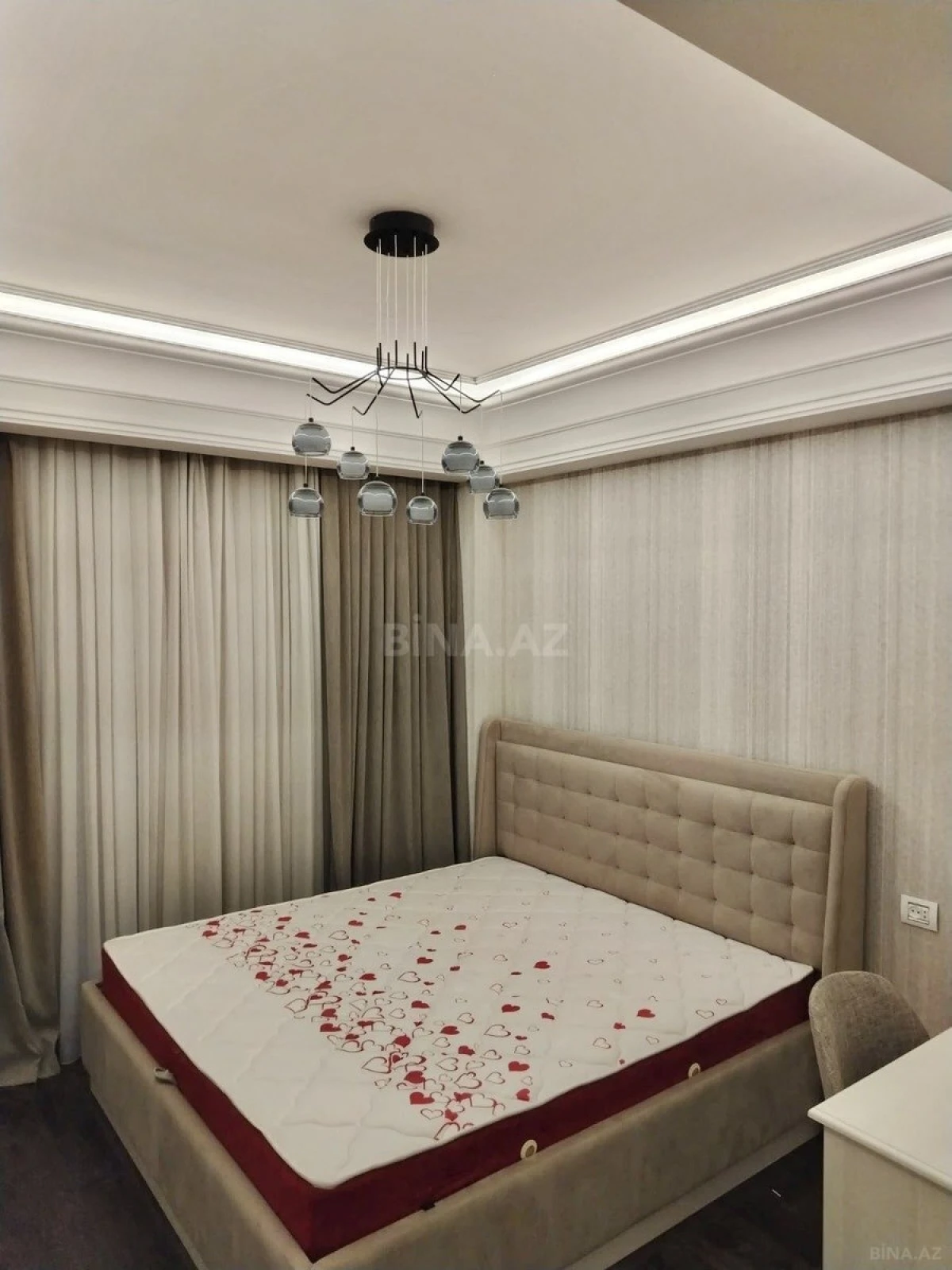 Kirayə verilir 3 otaqlı mənzil 90 m²