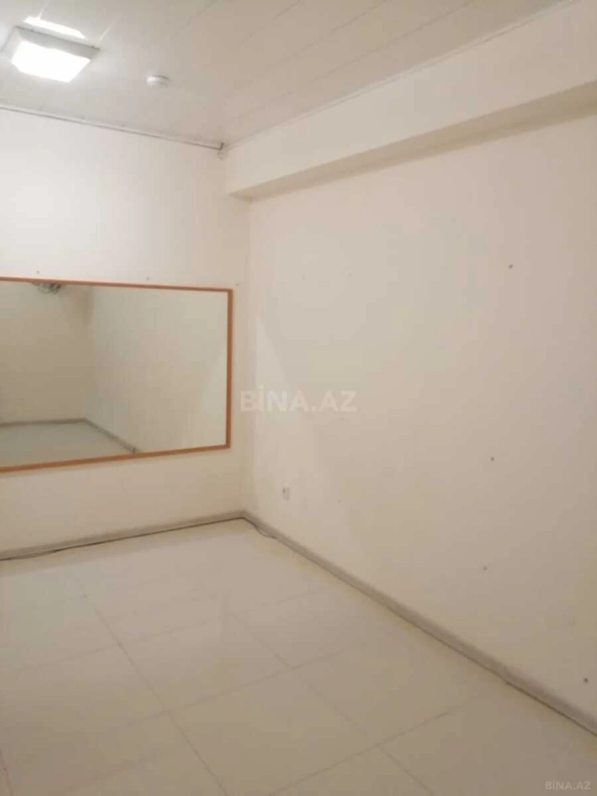 Satılır obyekt 70 m²