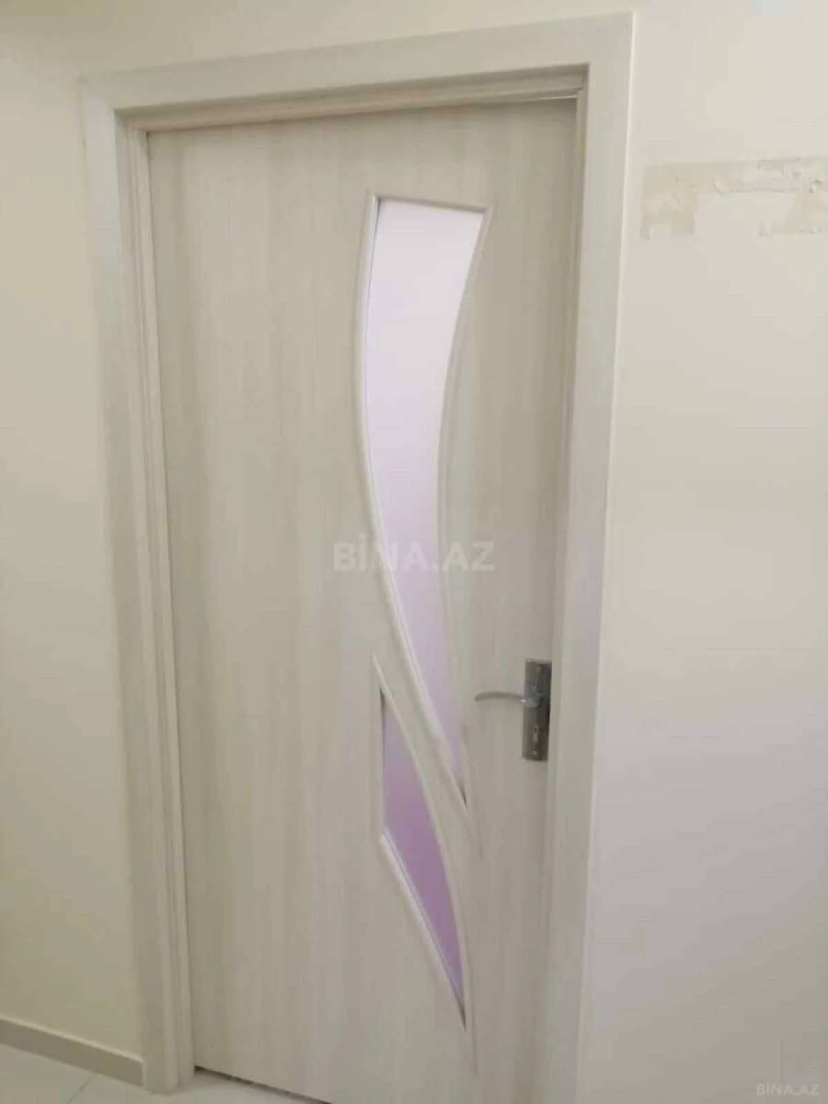 Satılır obyekt 70 m²