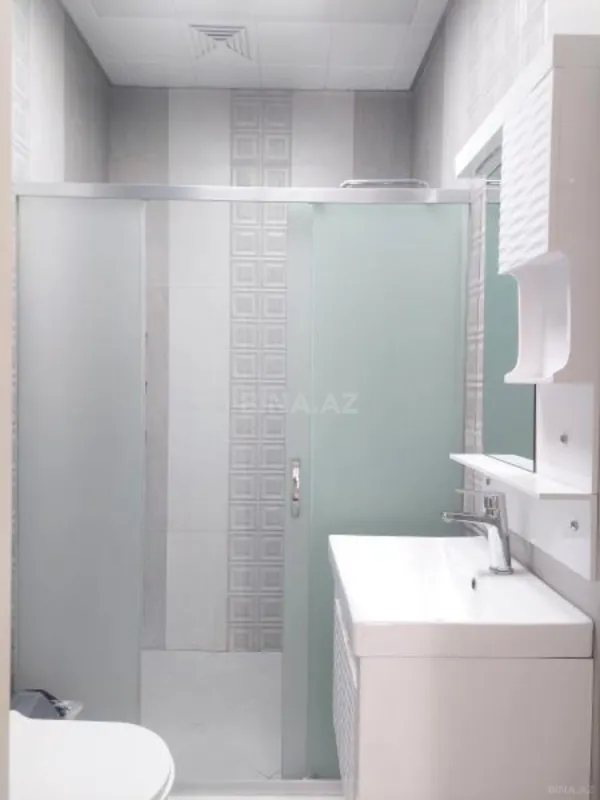 Kirayə verilir 3 otaqlı mənzil 110 m²