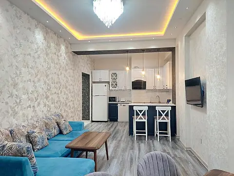 Kirayə verilir 3 otaqlı mənzil 110 m² — Bakı, İnşaatçılar 3 otaq 110.00 m²