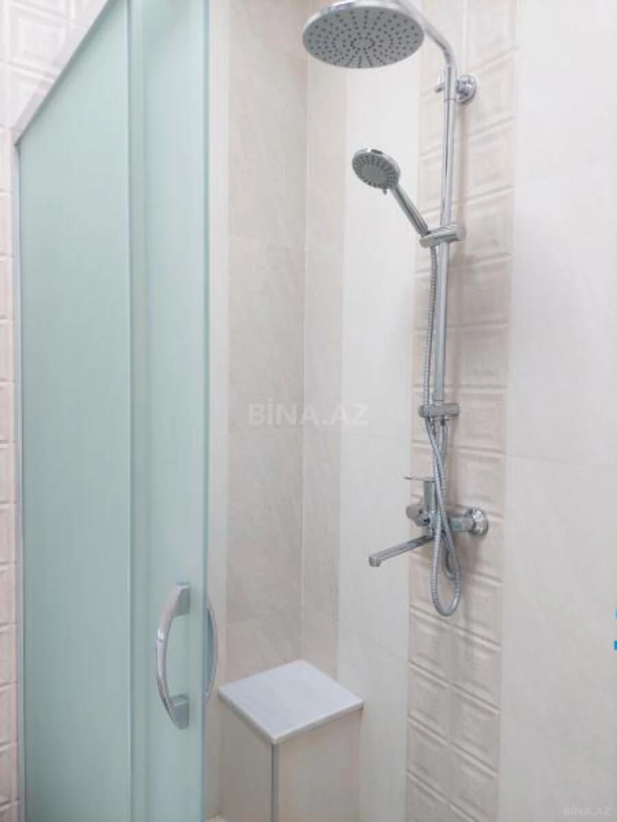 Kirayə verilir 3 otaqlı mənzil 110 m²
