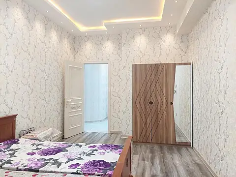 Kirayə verilir 3 otaqlı mənzil 110 m²