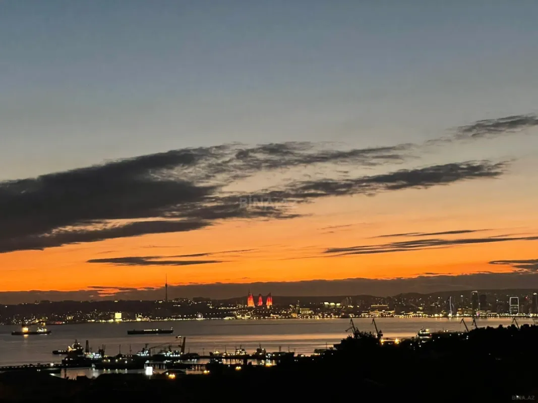 Satılır 3 otaqlı mənzil 100 m²