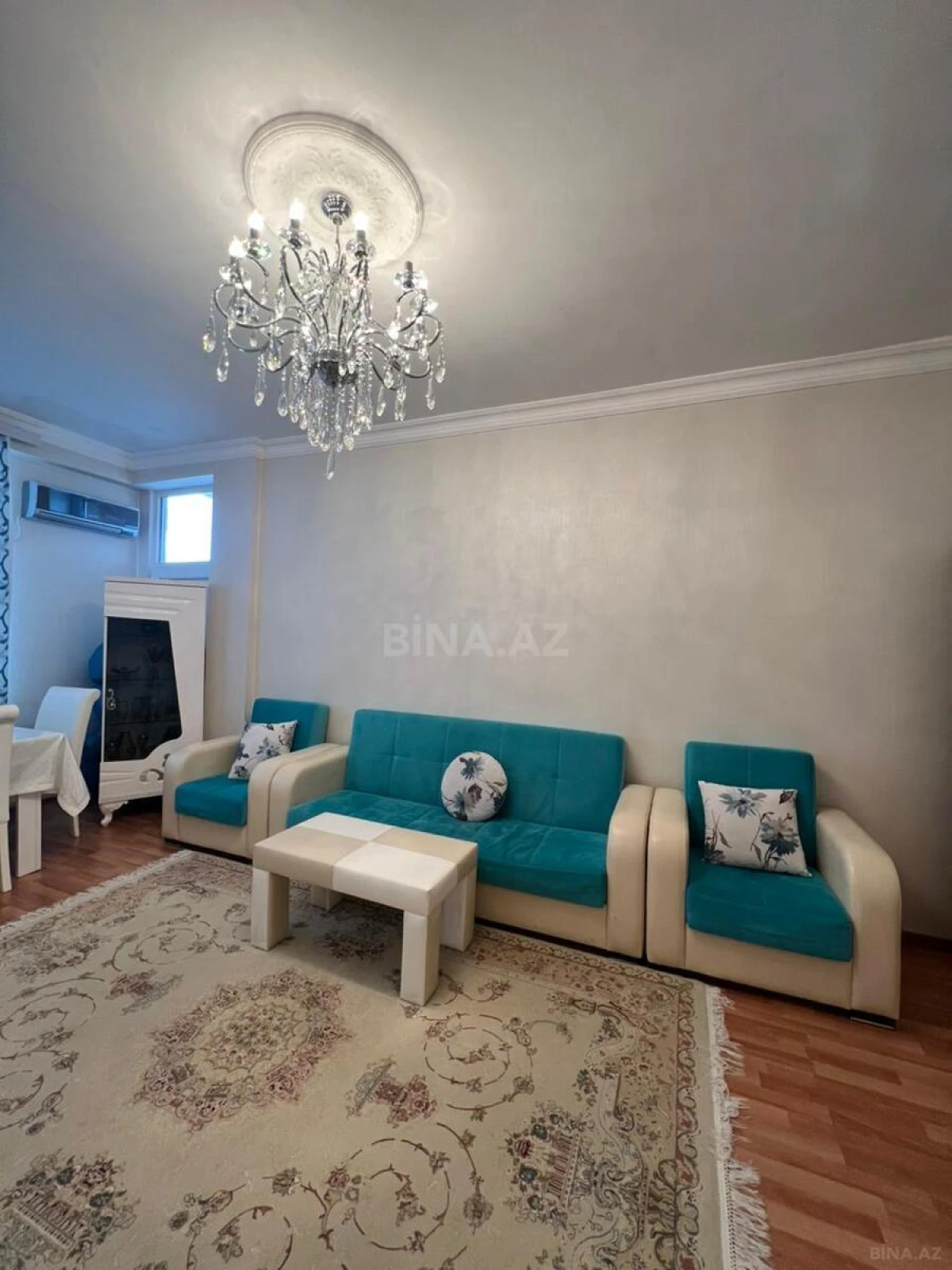 Satılır 3 otaqlı mənzil 90 m²