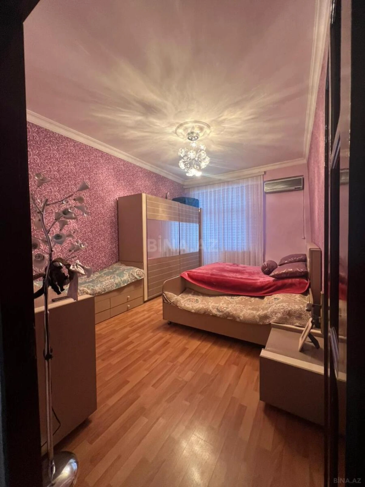 Satılır 3 otaqlı mənzil 90 m²