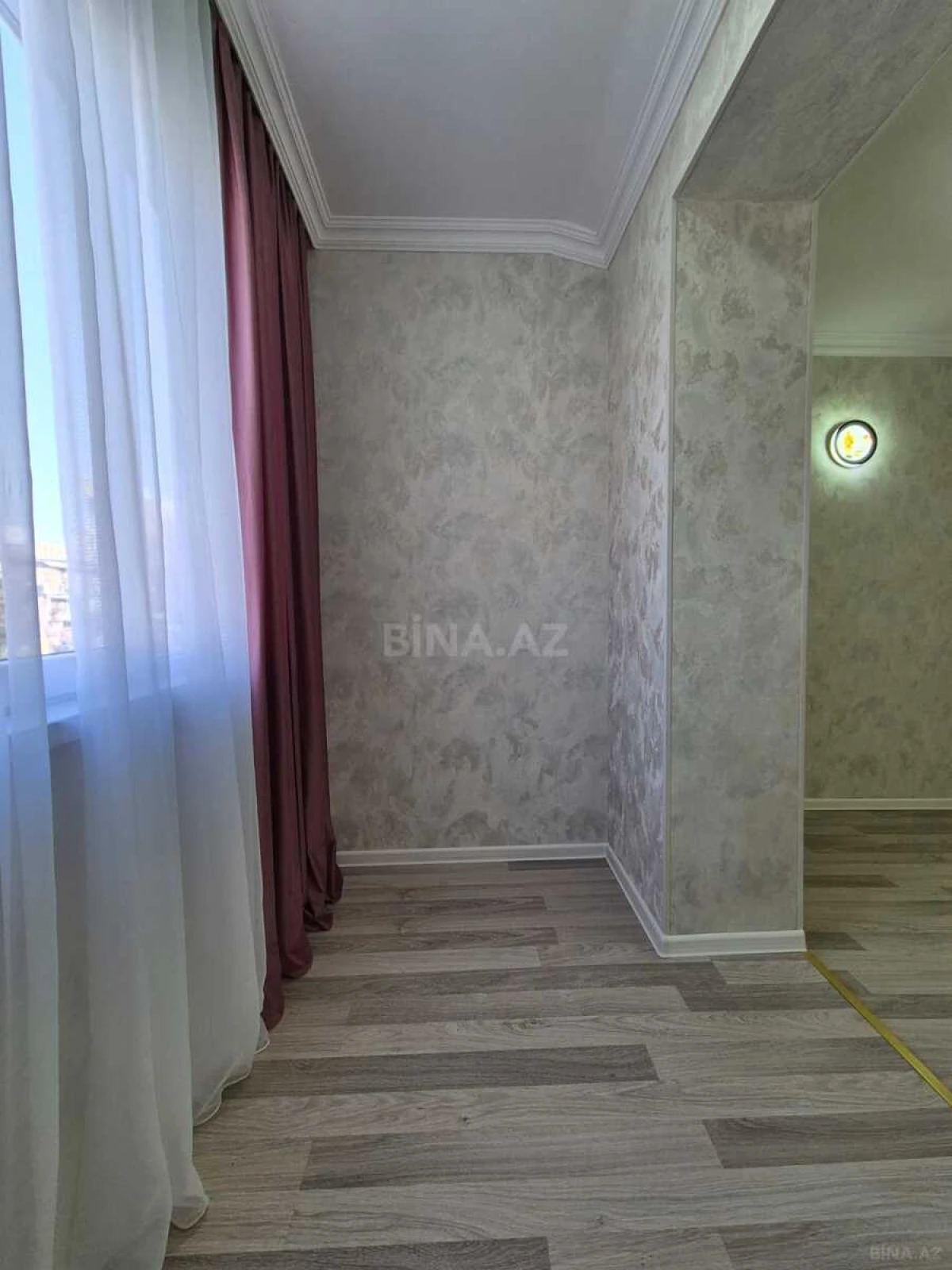 Satılır 2 otaqlı mənzil 45 m²