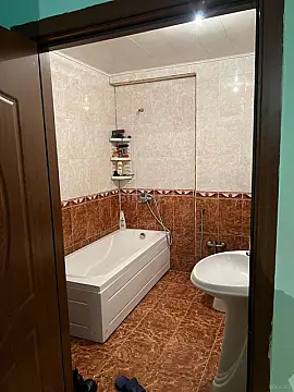 Satılır 2 otaqlı mənzil 87 m²