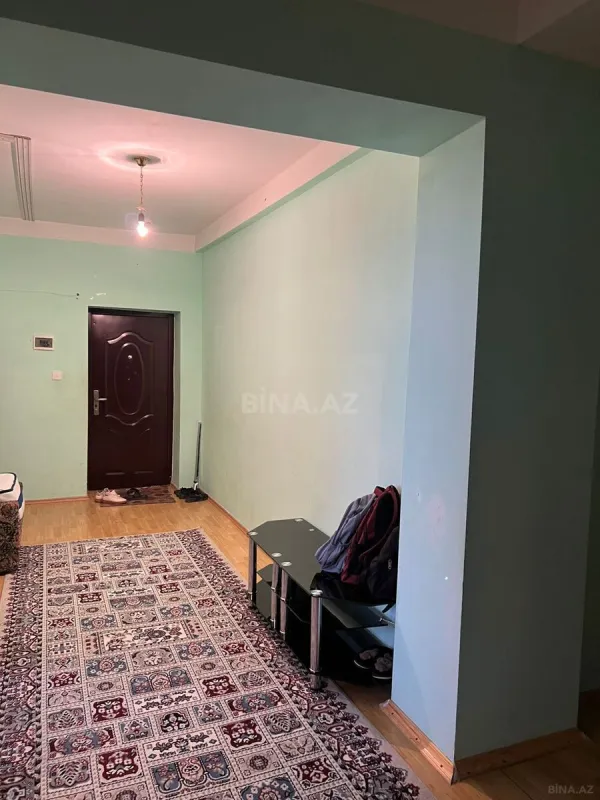 Satılır 2 otaqlı mənzil 87 m²