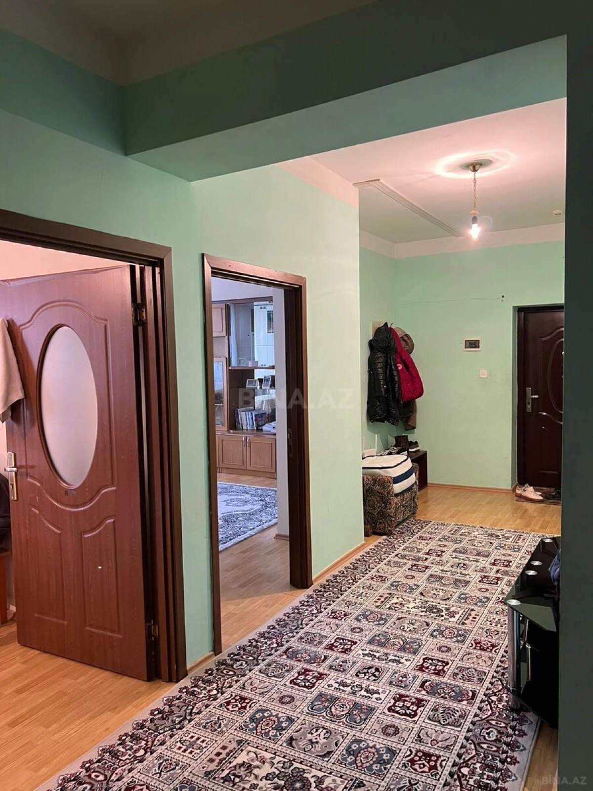 Satılır 2 otaqlı mənzil 87 m²