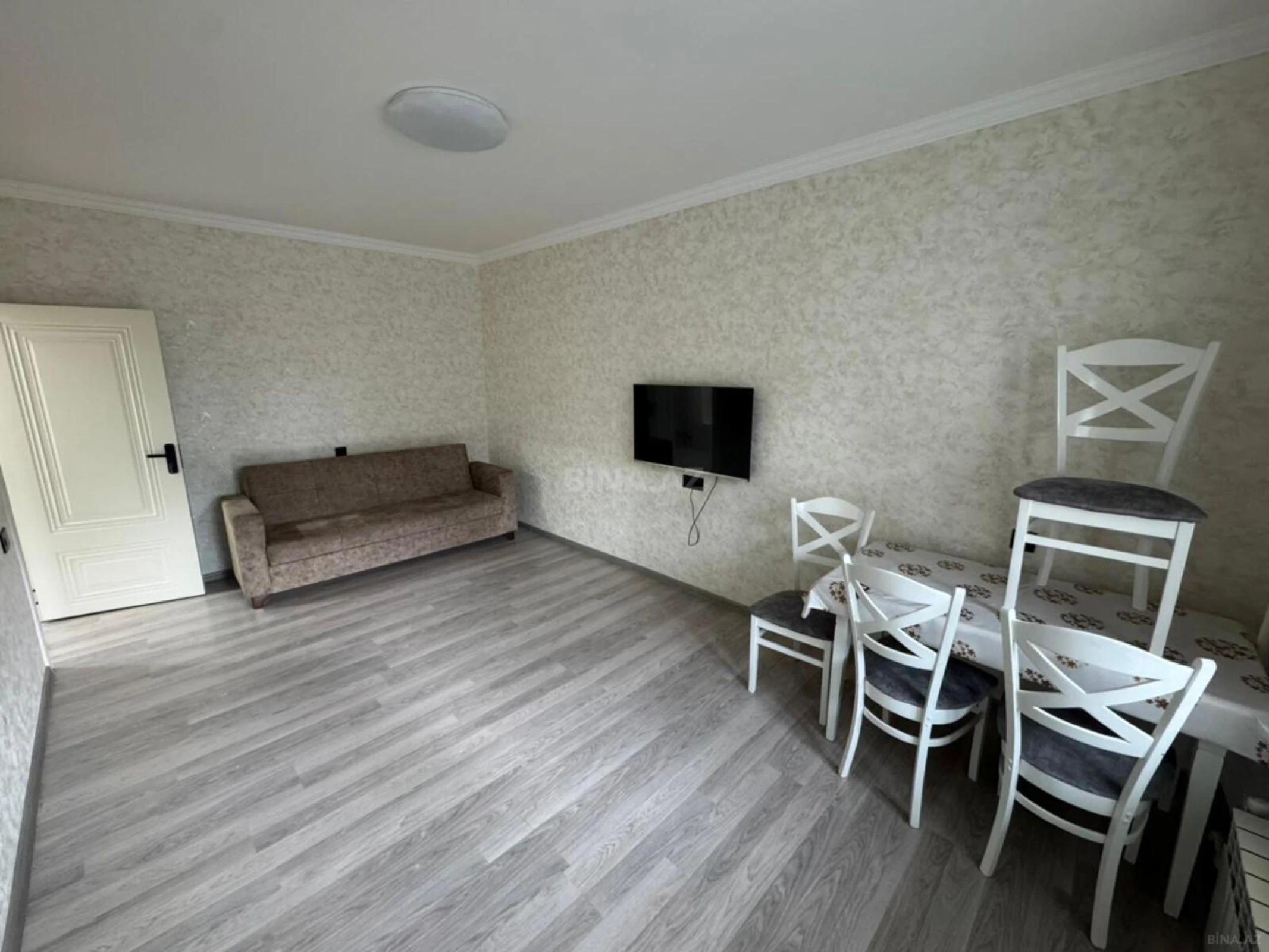Kirayə verilir 3 otaqlı mənzil 85 m²