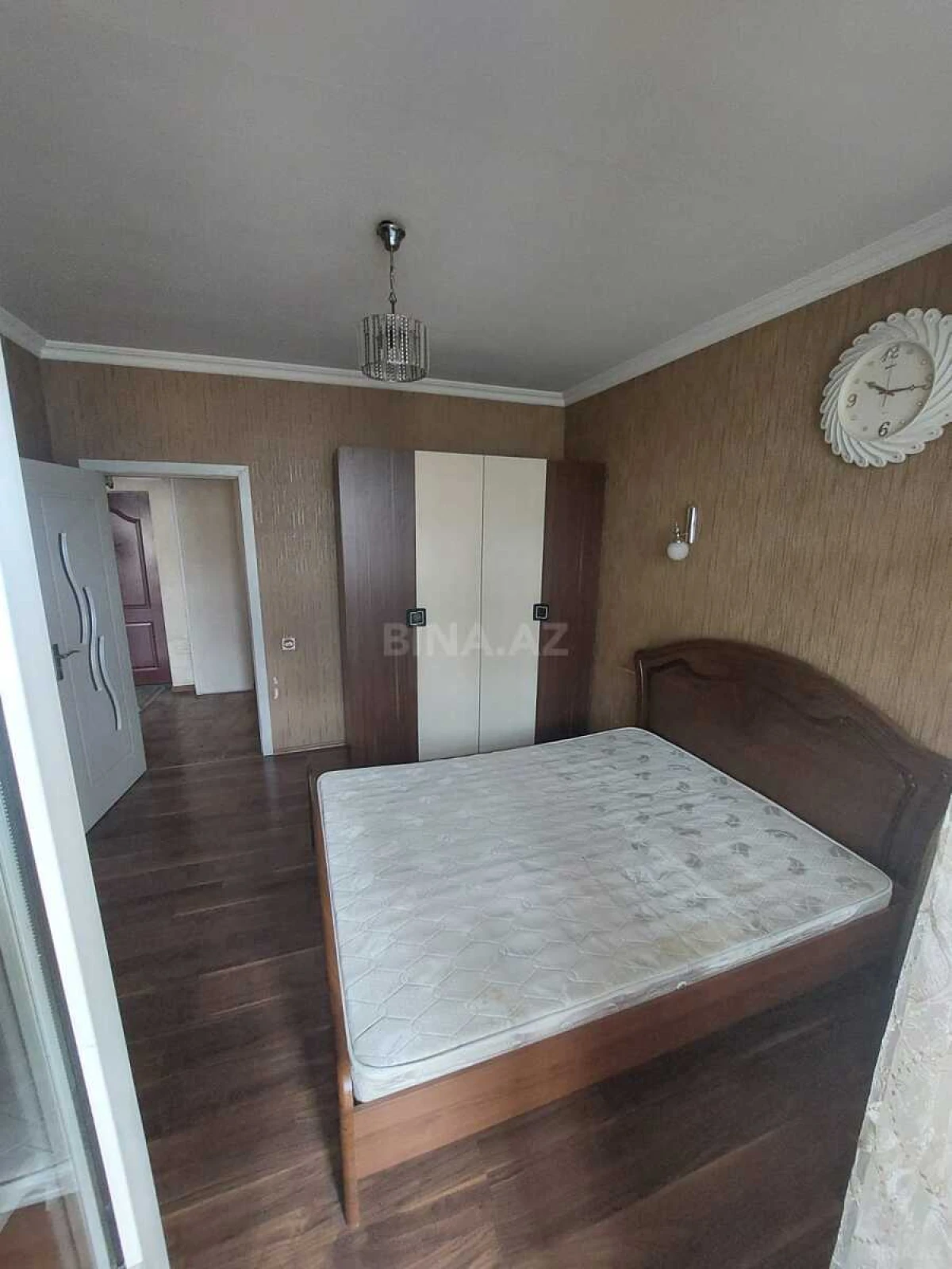 Satılır 2 otaqlı mənzil 70 m²
