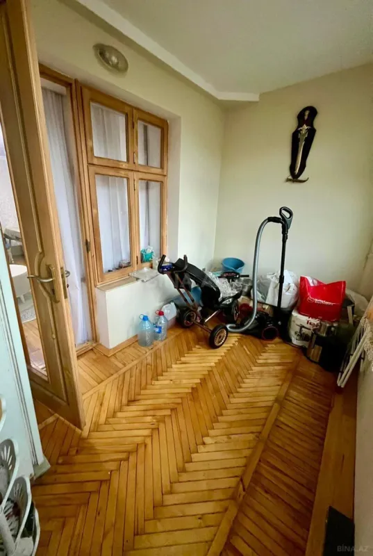 Satılır 3 otaqlı mənzil 75 m²