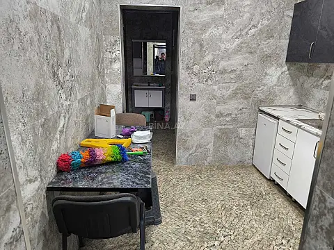 Kirayə verilir obyekt 870 m²