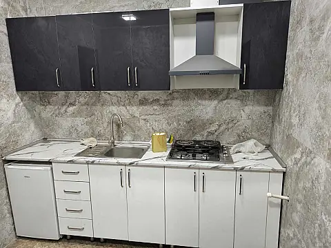 Kirayə verilir obyekt 870 m²