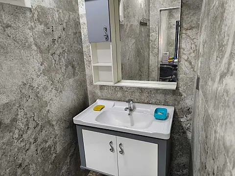 Kirayə verilir obyekt 870 m²