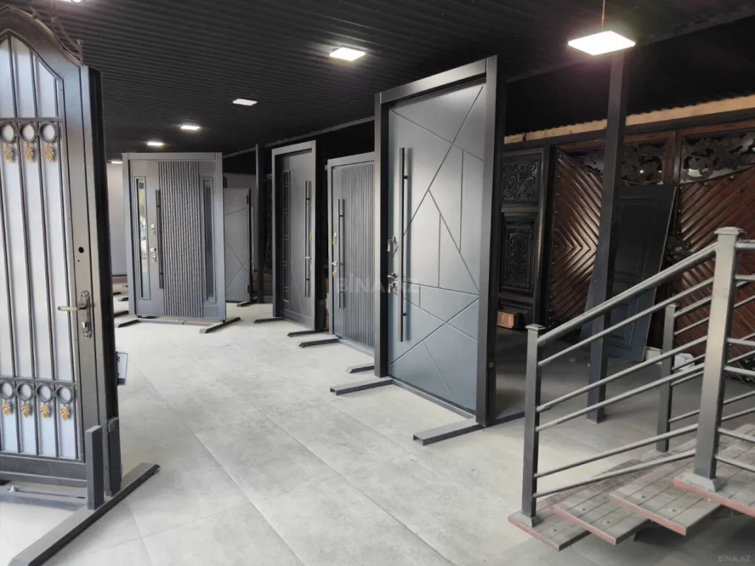 Kirayə verilir obyekt 870 m²