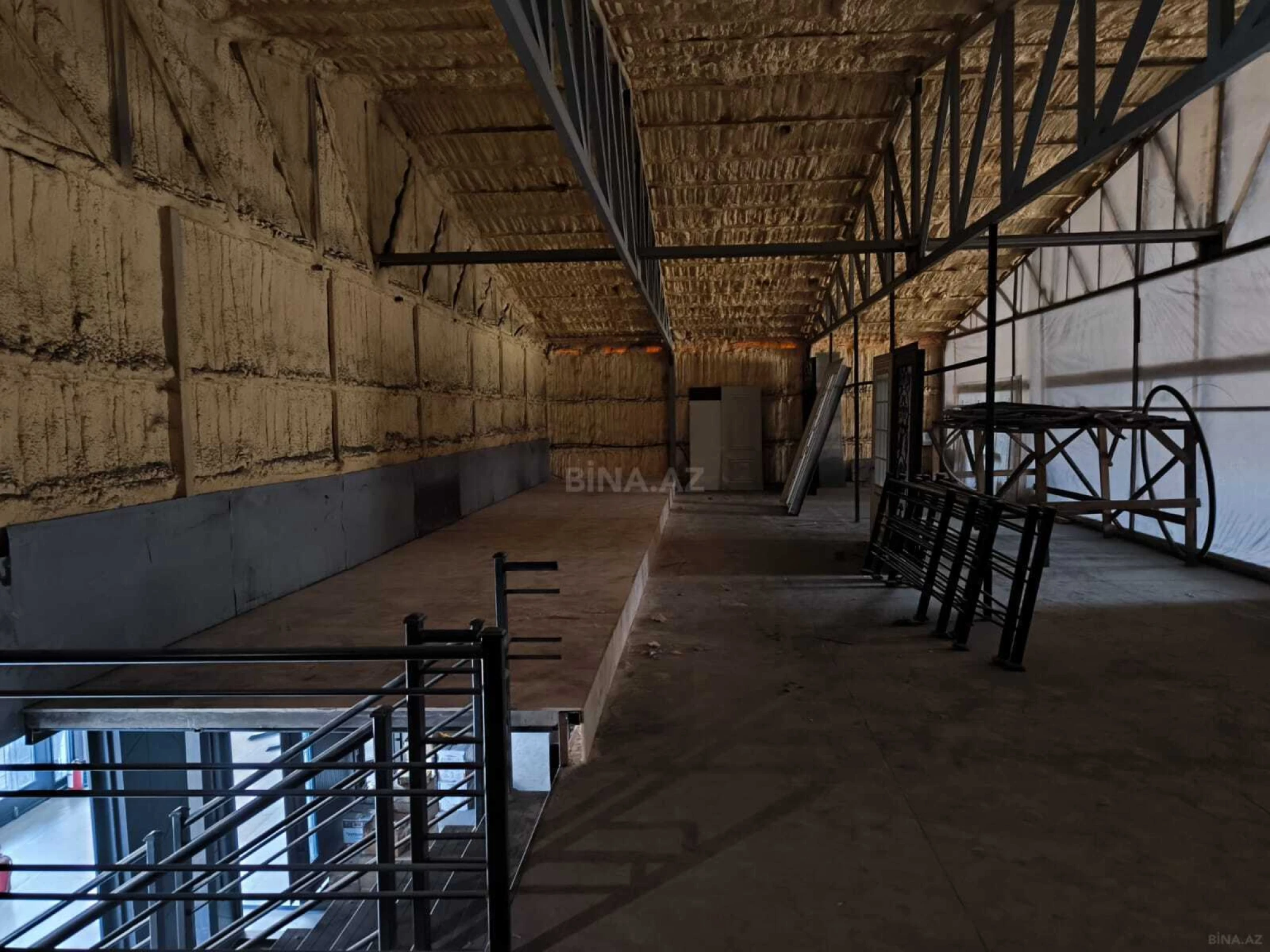 Kirayə verilir obyekt 870 m²