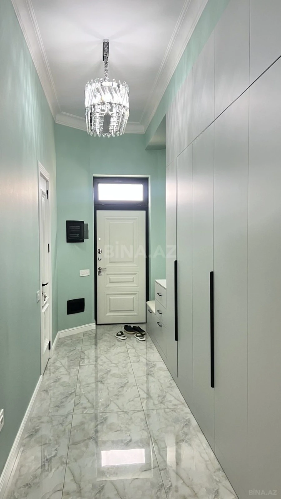 Kirayə verilir 2 otaqlı mənzil 60 m²