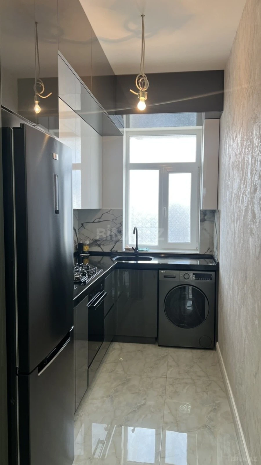 Kirayə verilir 2 otaqlı mənzil 60 m²
