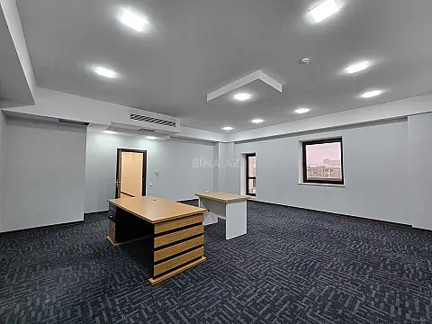 Kirayə verilir 4 otaqlı ofis 233 m²