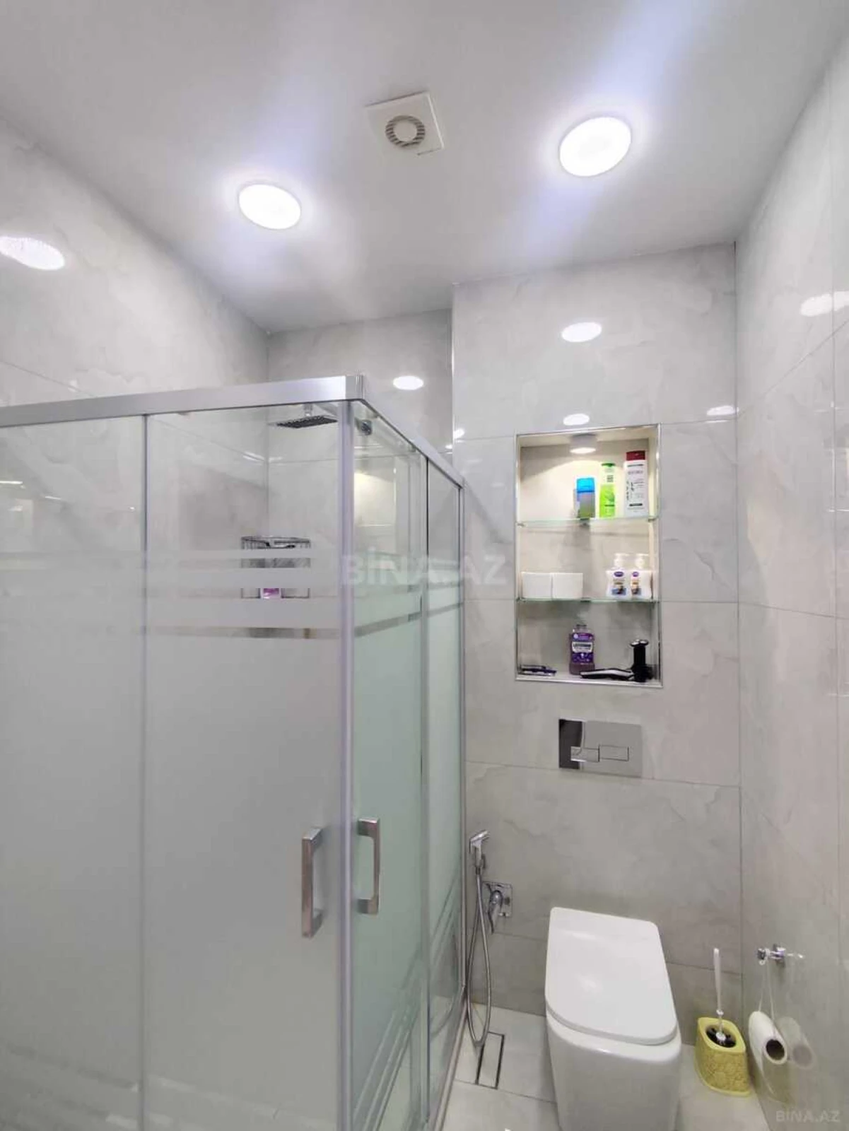 Satılır 2 otaqlı mənzil 79.3 m²