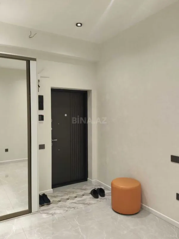 Satılır 2 otaqlı mənzil 79.3 m²