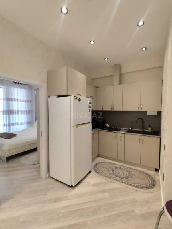 Satılır 2 otaqlı mənzil 79.3 m²