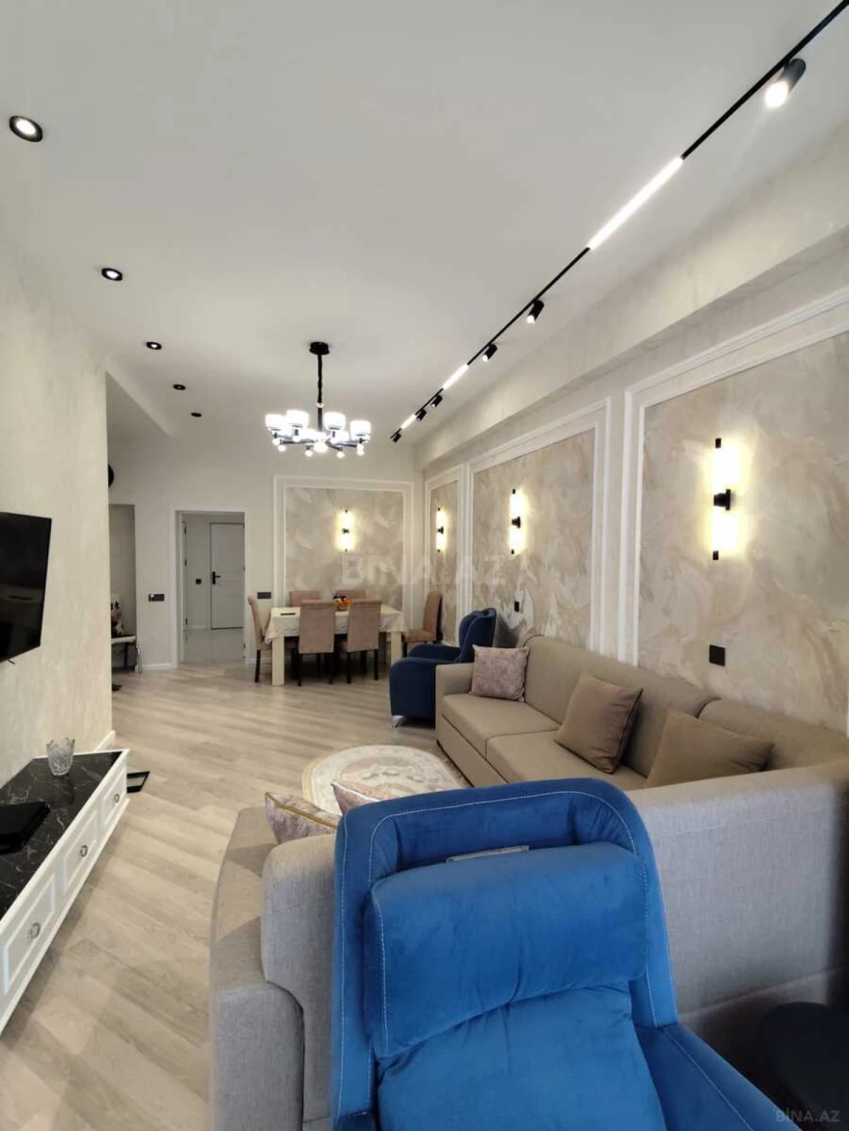 Satılır 2 otaqlı mənzil 79.3 m²