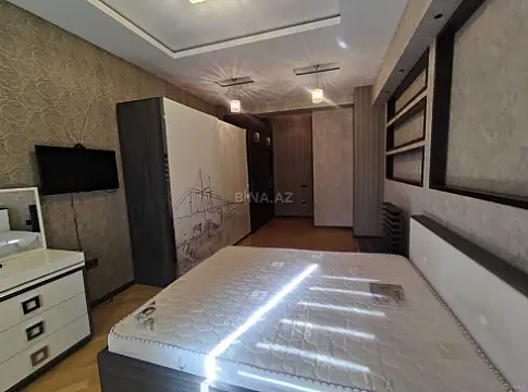 Kirayə verilir 3 otaqlı mənzil 140 m²