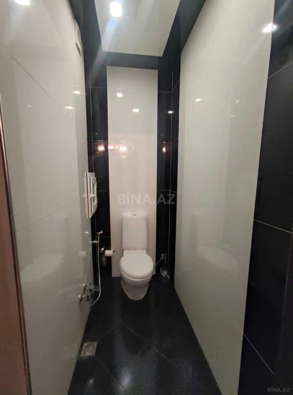 Kirayə verilir 3 otaqlı mənzil 140 m²