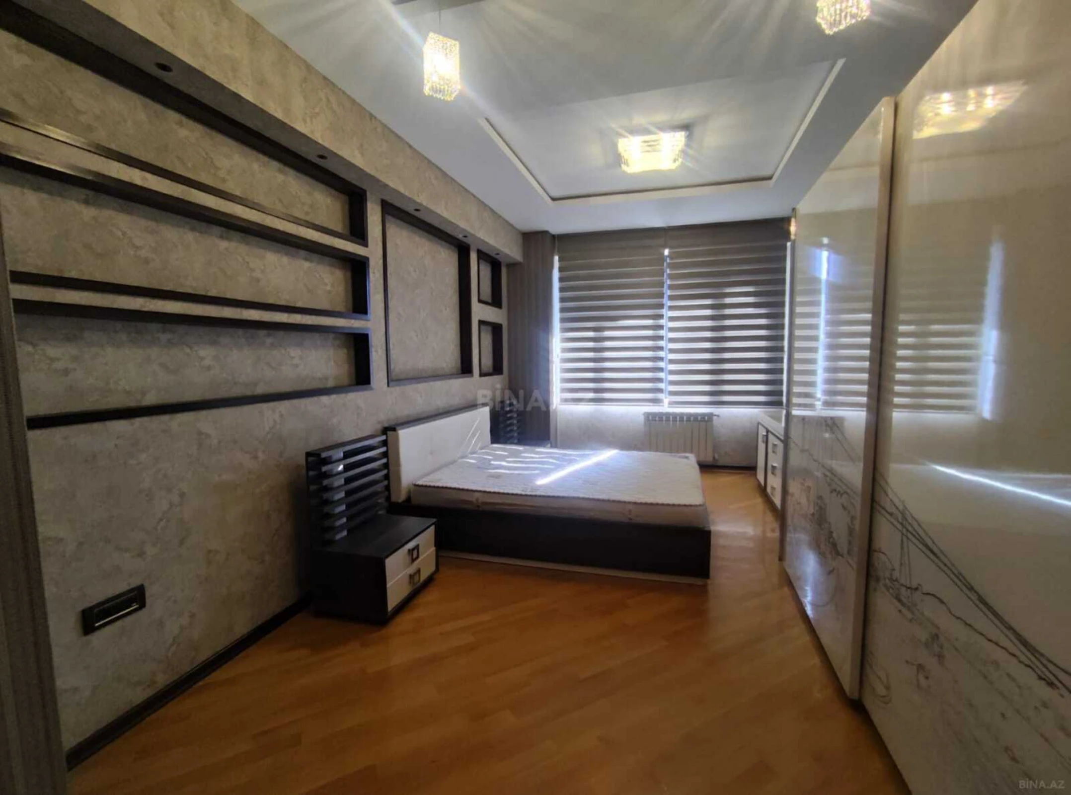 Kirayə verilir 3 otaqlı mənzil 140 m²