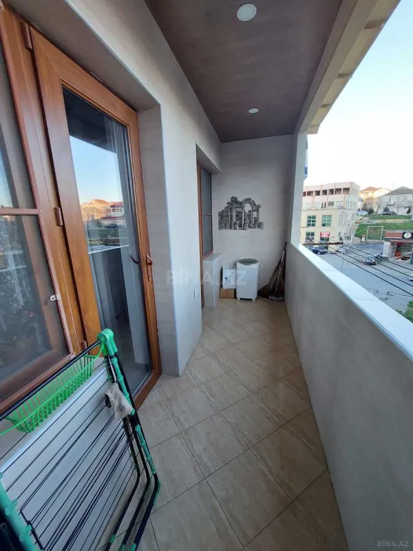 Satılır 4 otaqlı mənzil 120 m²