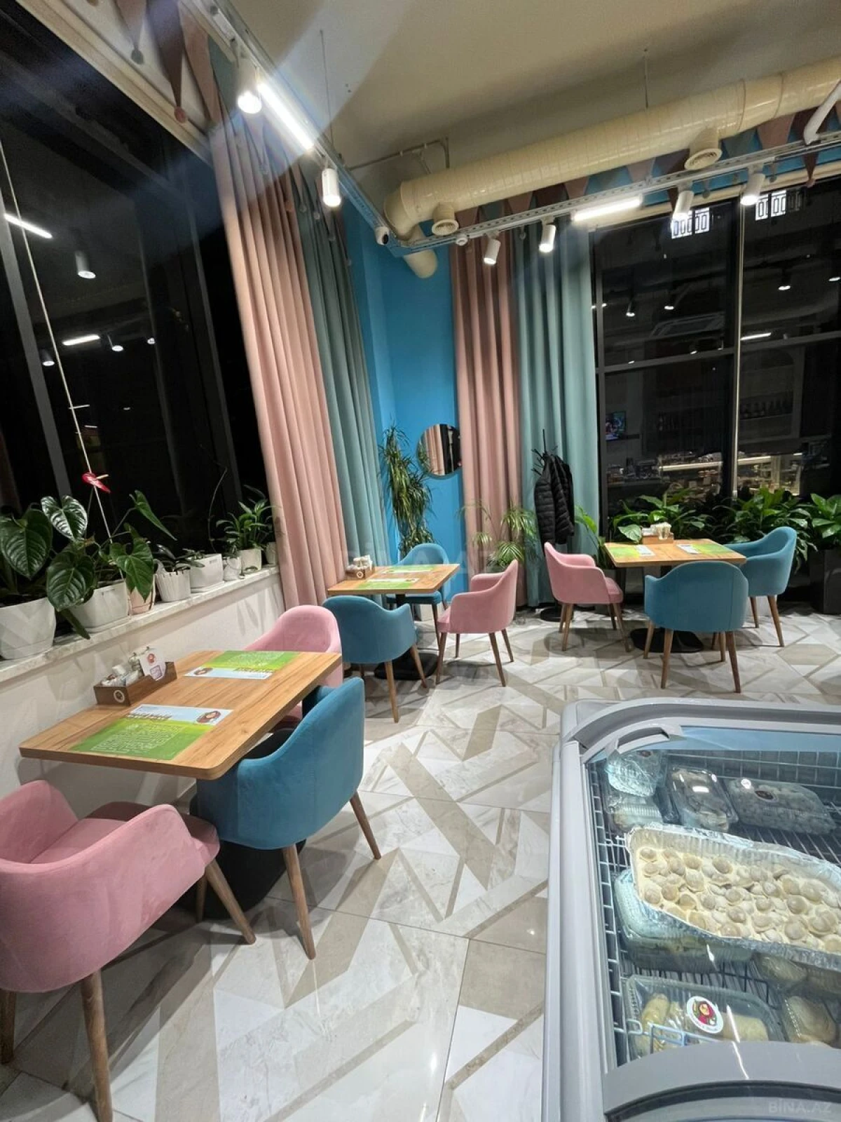 Satılır obyekt 60 m²