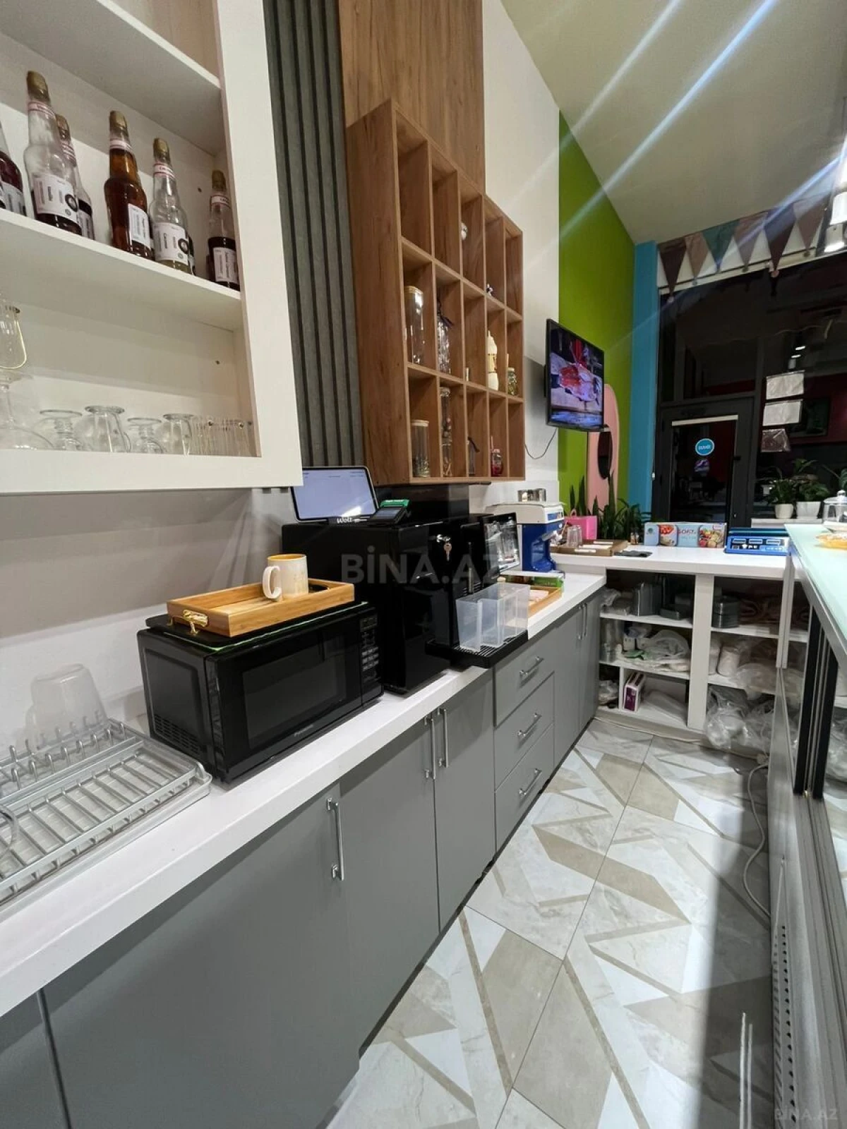 Satılır obyekt 60 m²