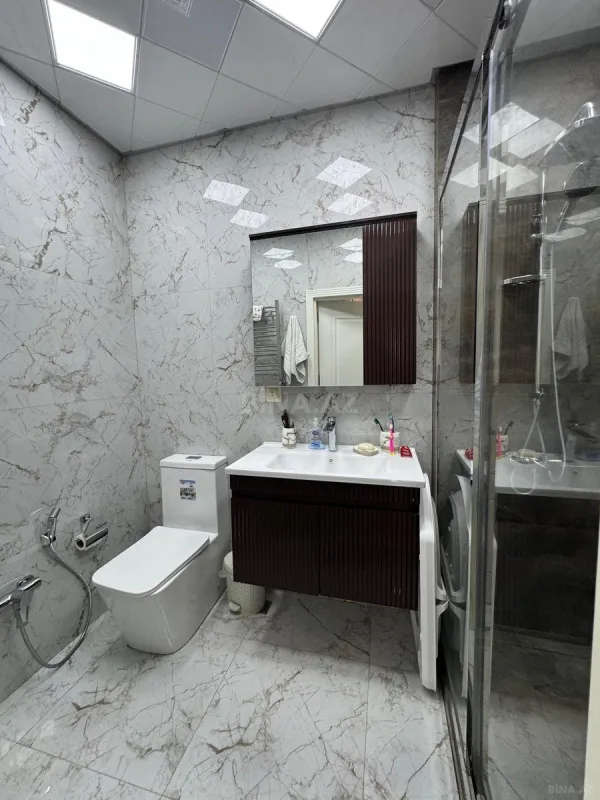Satılır 3 otaqlı mənzil 100 m²