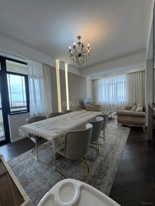 Satılır 3 otaqlı mənzil 100 m²