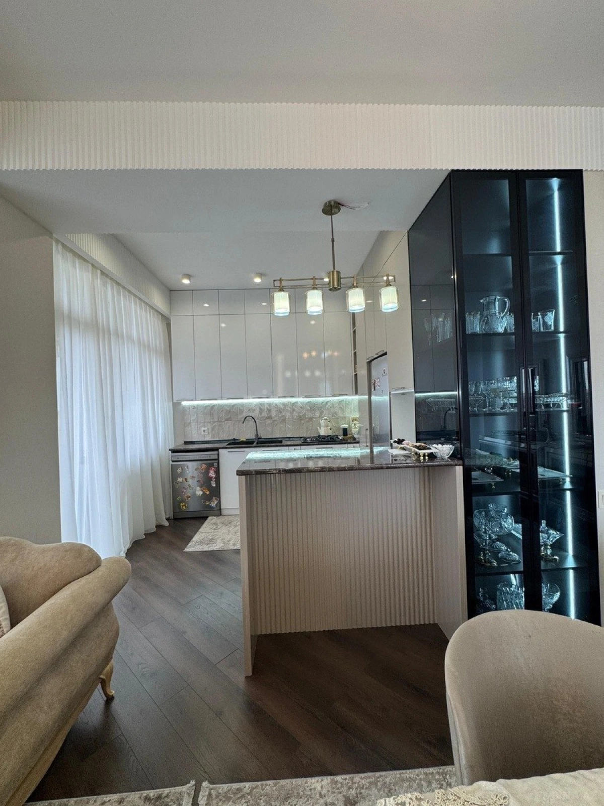 Satılır 3 otaqlı mənzil 100 m²