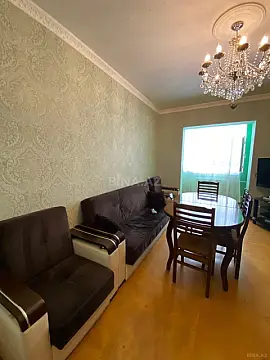 Satılır 2 otaqlı mənzil 65 m²