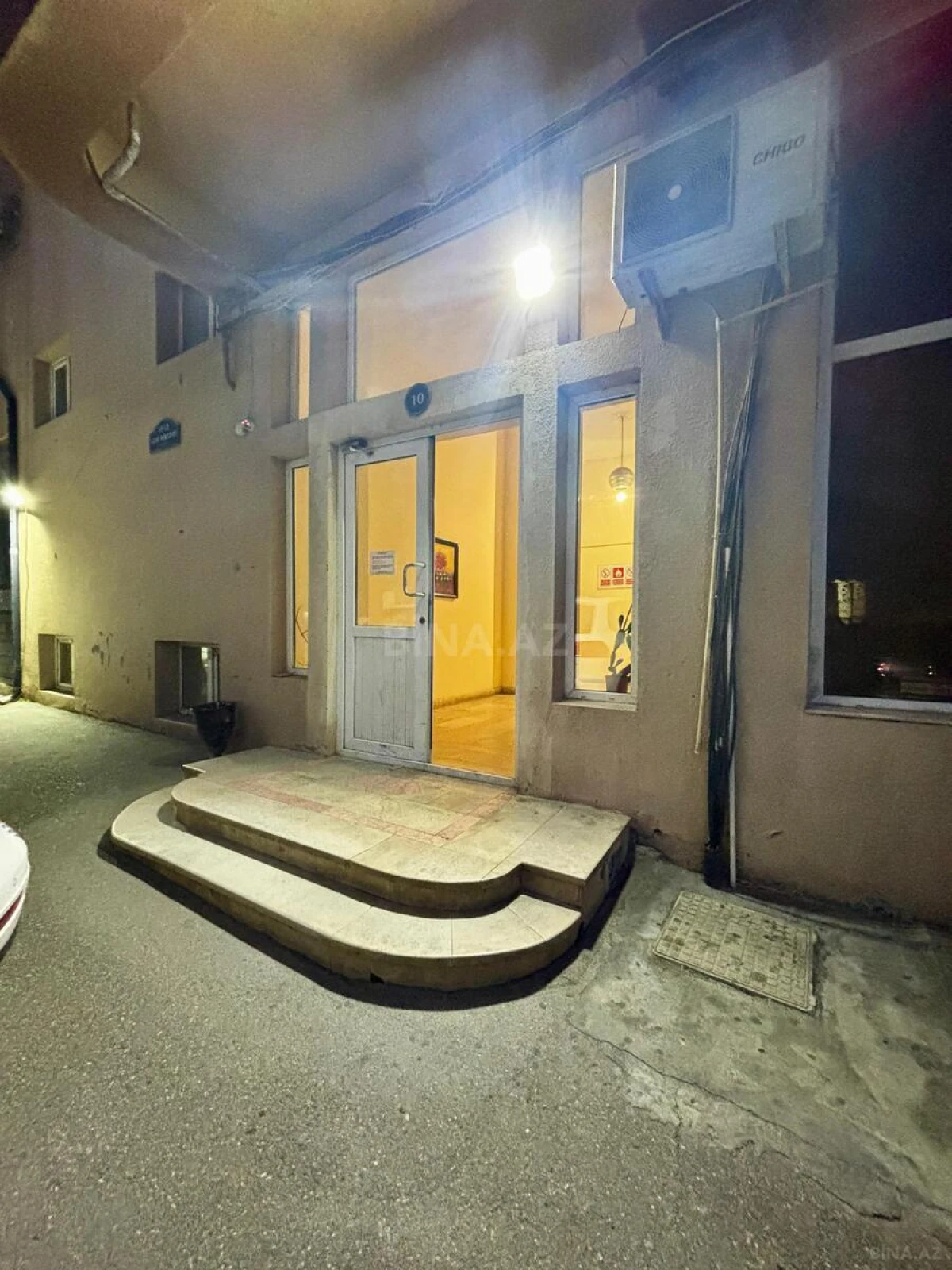 Satılır obyekt 80.7 m²