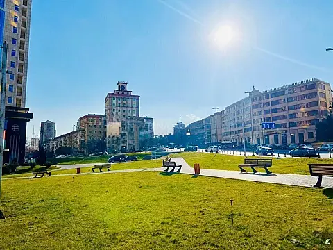 Satılır obyekt 80.7 m²