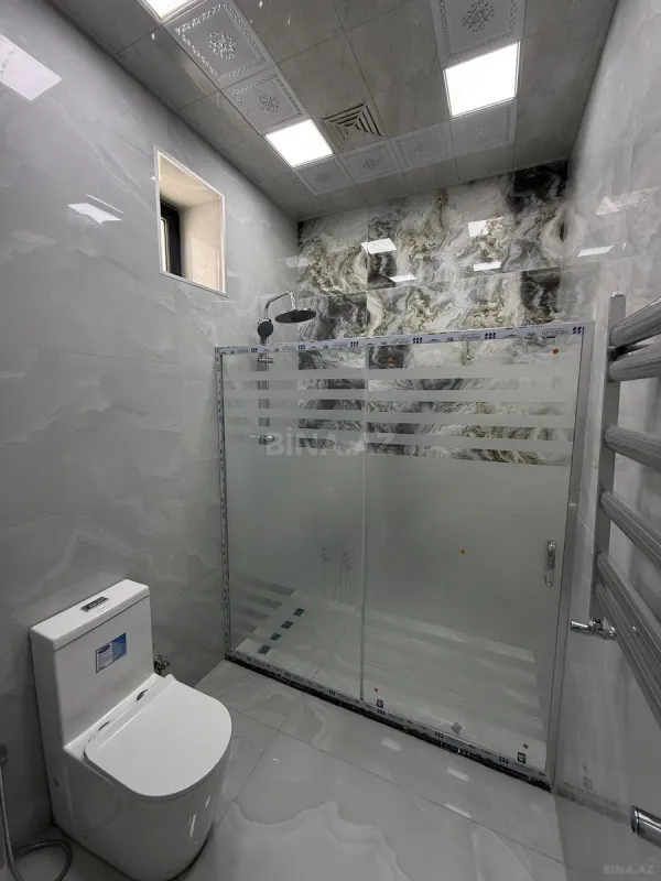 Satılır 4 otaqlı həyət evi 270 m²